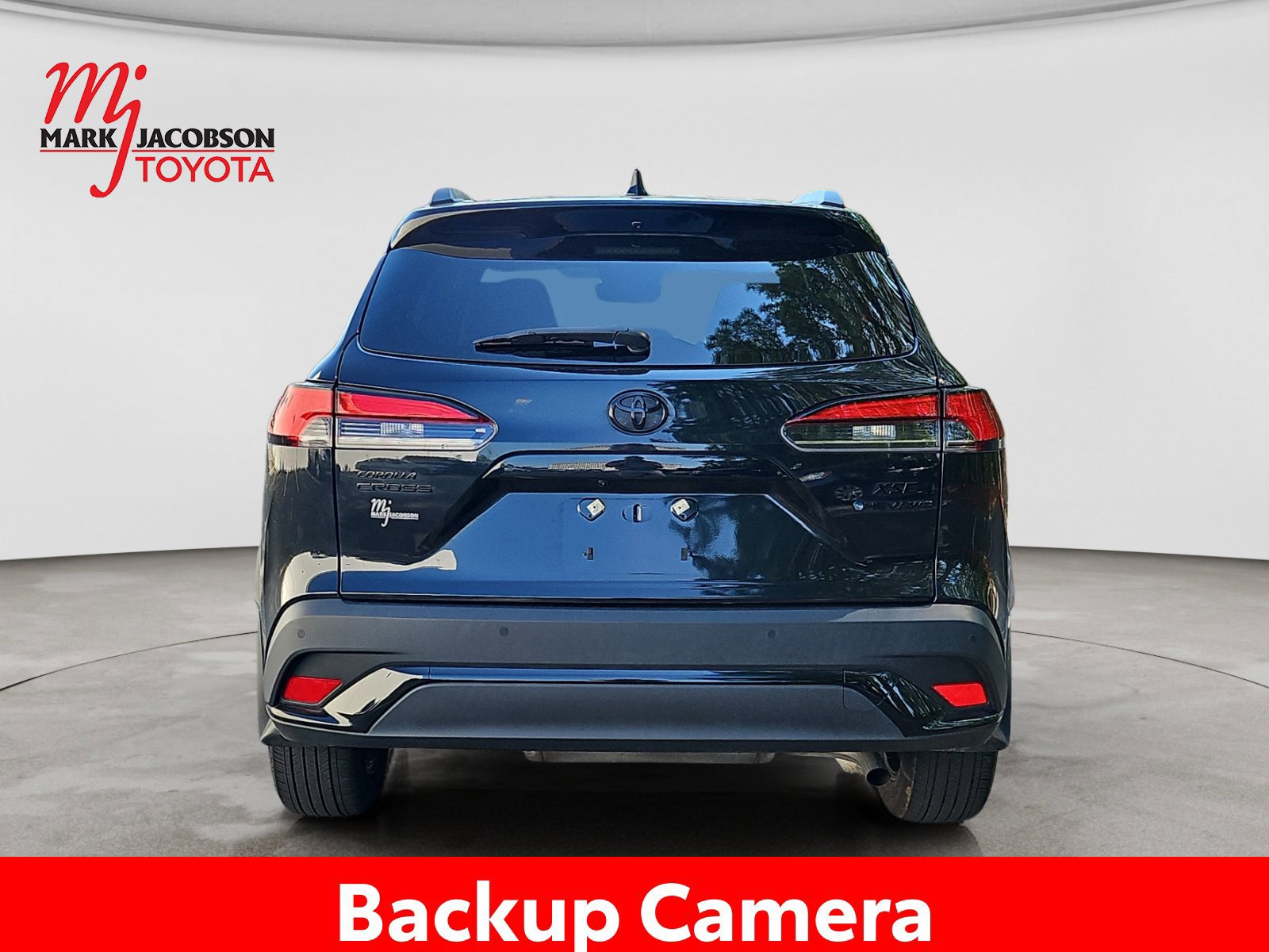 Used 2025 Toyota Corolla Cross AWD Hybrid w/ Convenience Package image 11