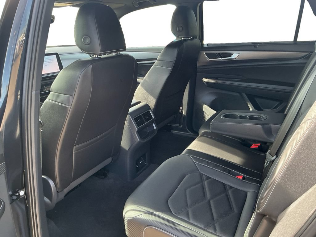 Used 2026 Volkswagen Atlas Cross Sport SE AWD/4WD image 24