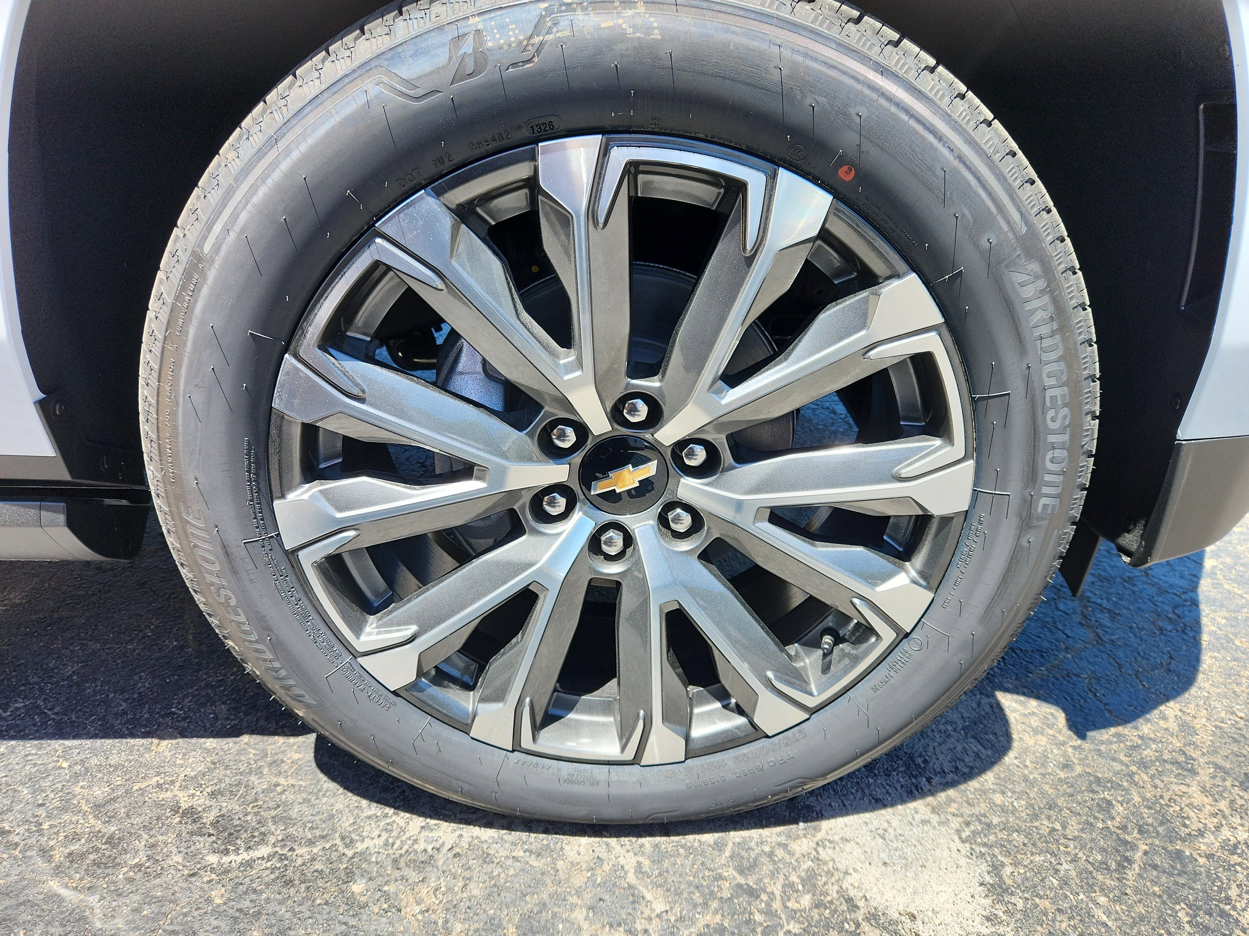 New 2026 Chevrolet Tahoe High Country AWD/4WD image 35