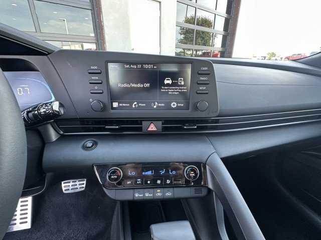 Used 2026 Hyundai Elantra Sport FWD image 19