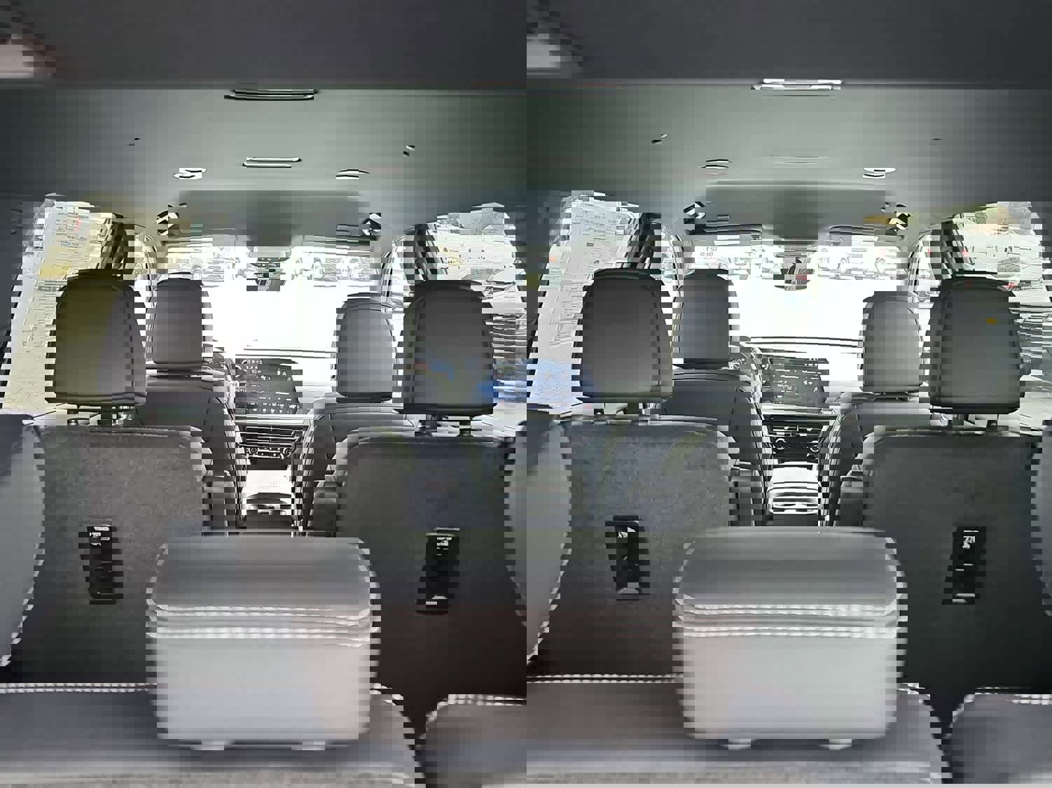 New 2026 Chevrolet Traverse LT w/ Driver Confidence Package image 31