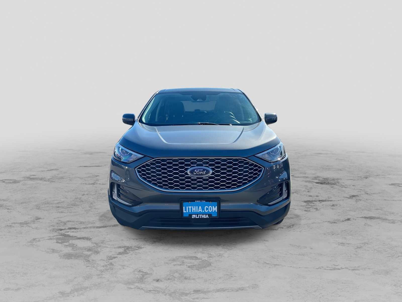 Used 2023 Ford Edge SEL w/ Convenience Package image 3