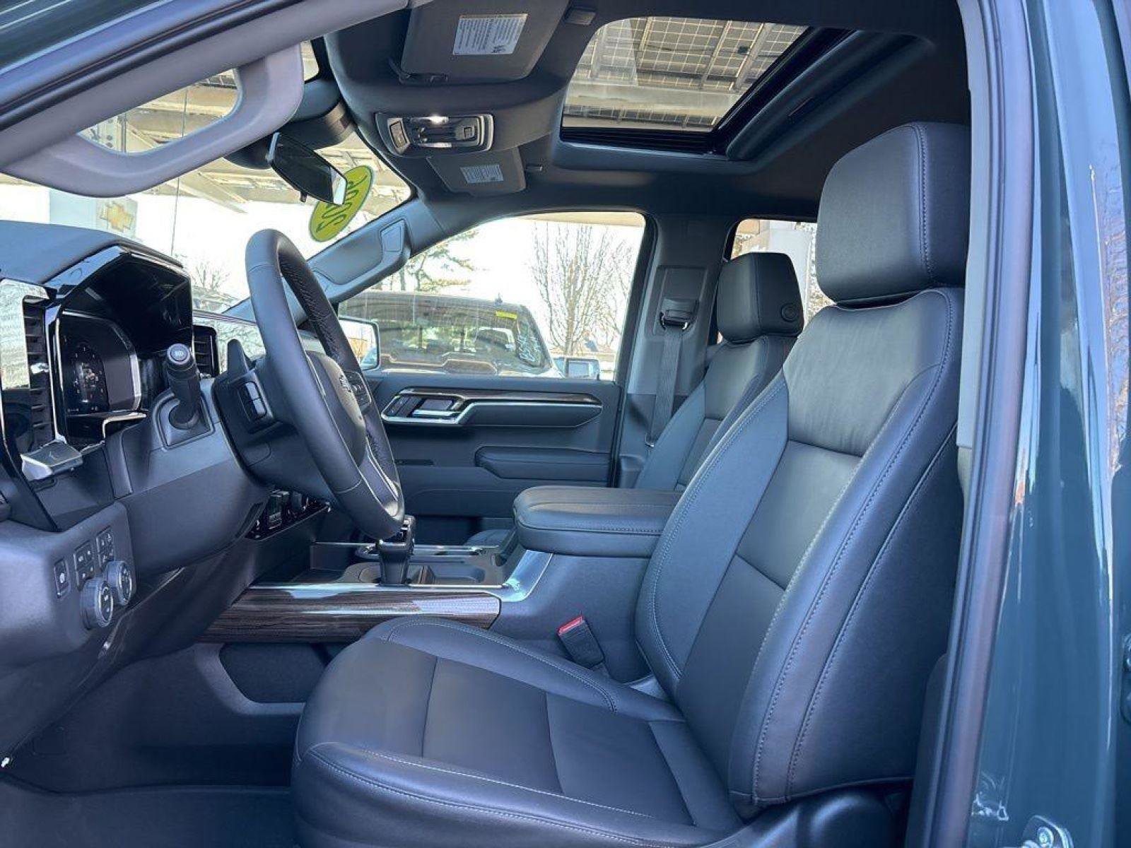 New 2026 Chevrolet Silverado 1500 LT Trail Boss w/ LT Trail Boss Premium Package AWD/4WD image 18
