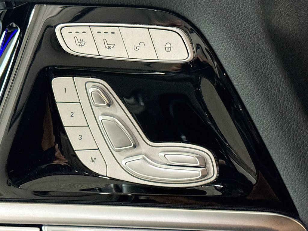 Certified 2025 Mercedes-Benz G 580 w/ EQ Technology image 23