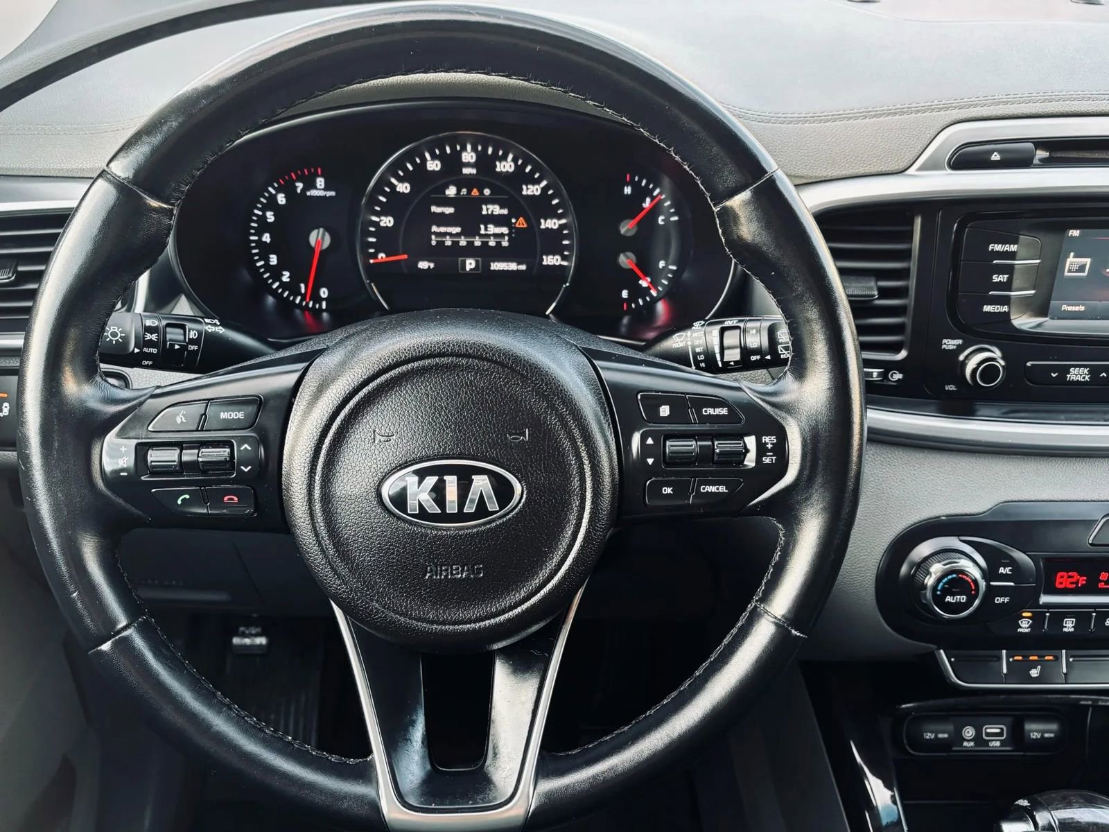 Used 2016 Kia Sorento EX w/ EX Premium Package image 27