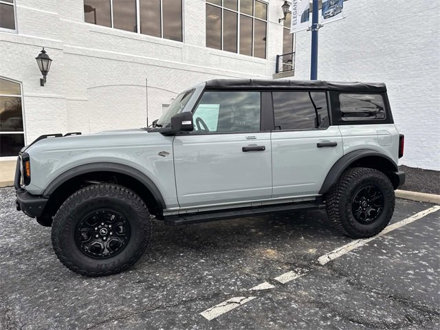 Used 2022 Ford Bronco Wildtrak image 3