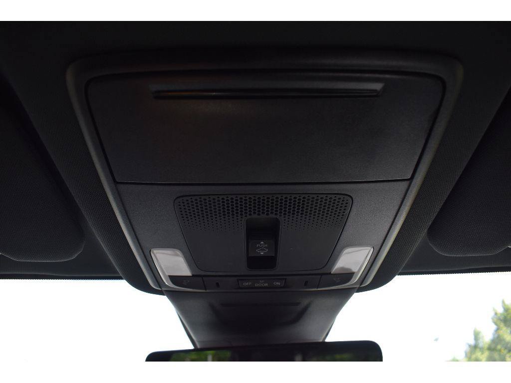 Used 2025 Honda CR-V Sport-L image 19