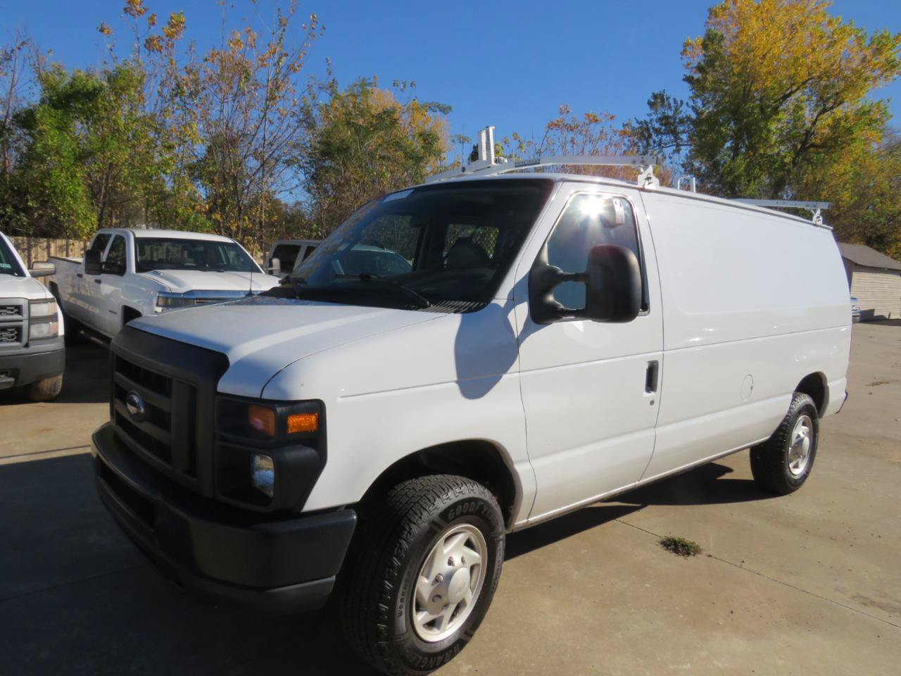 Used 2008 Ford E-250 and Econoline 250 RWD image 9