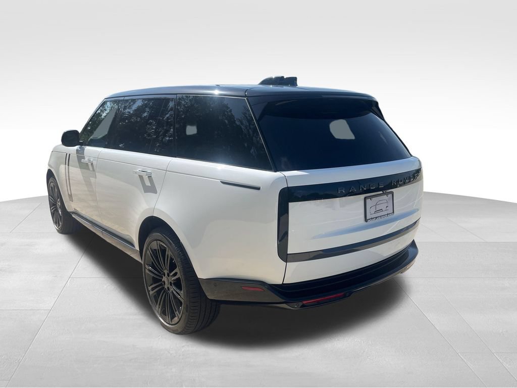 New 2026 Land Rover Range Rover Long Wheelbase SE AWD/4WD image 3