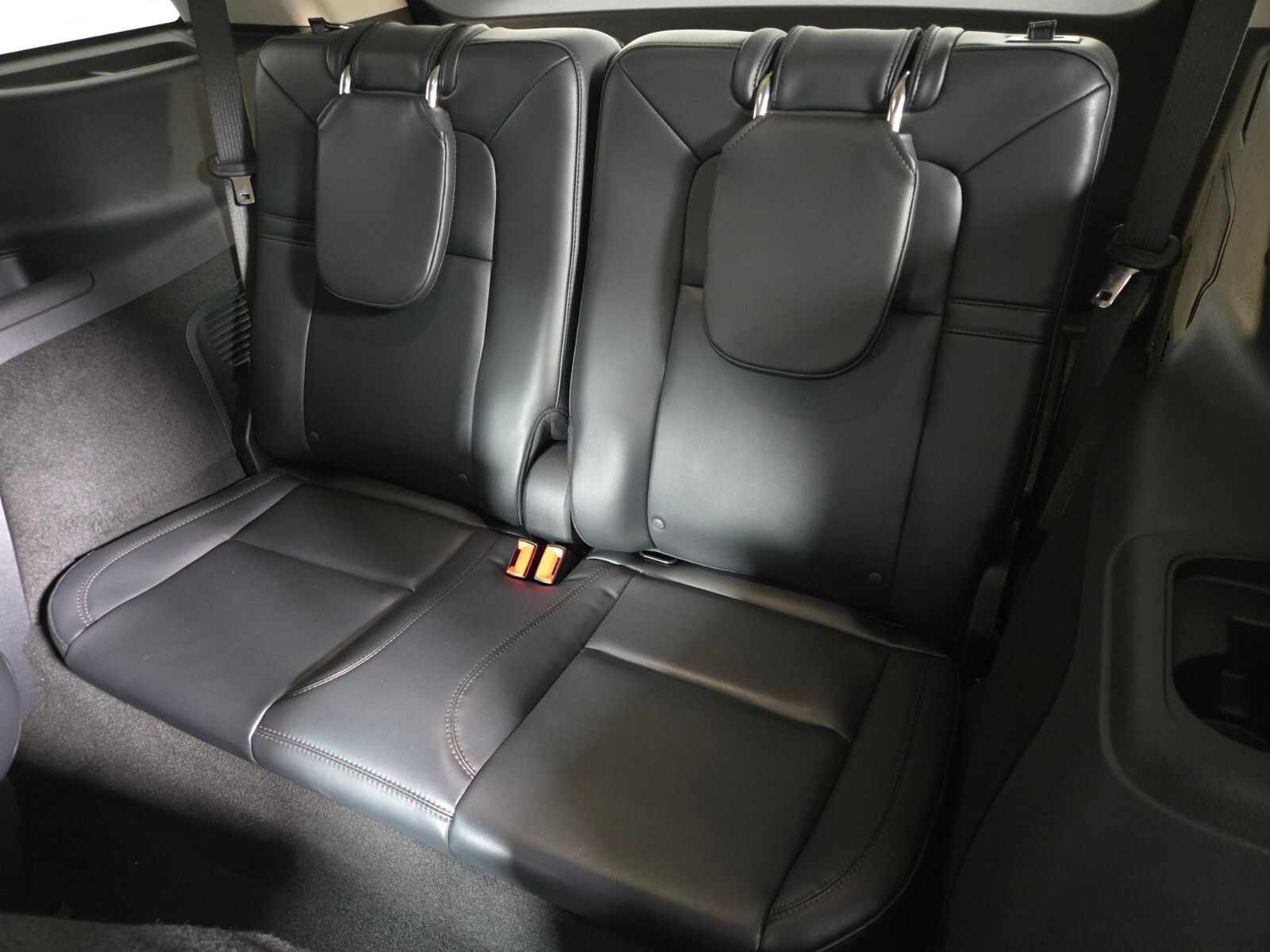 New 2026 Lincoln Aviator AWD image 14