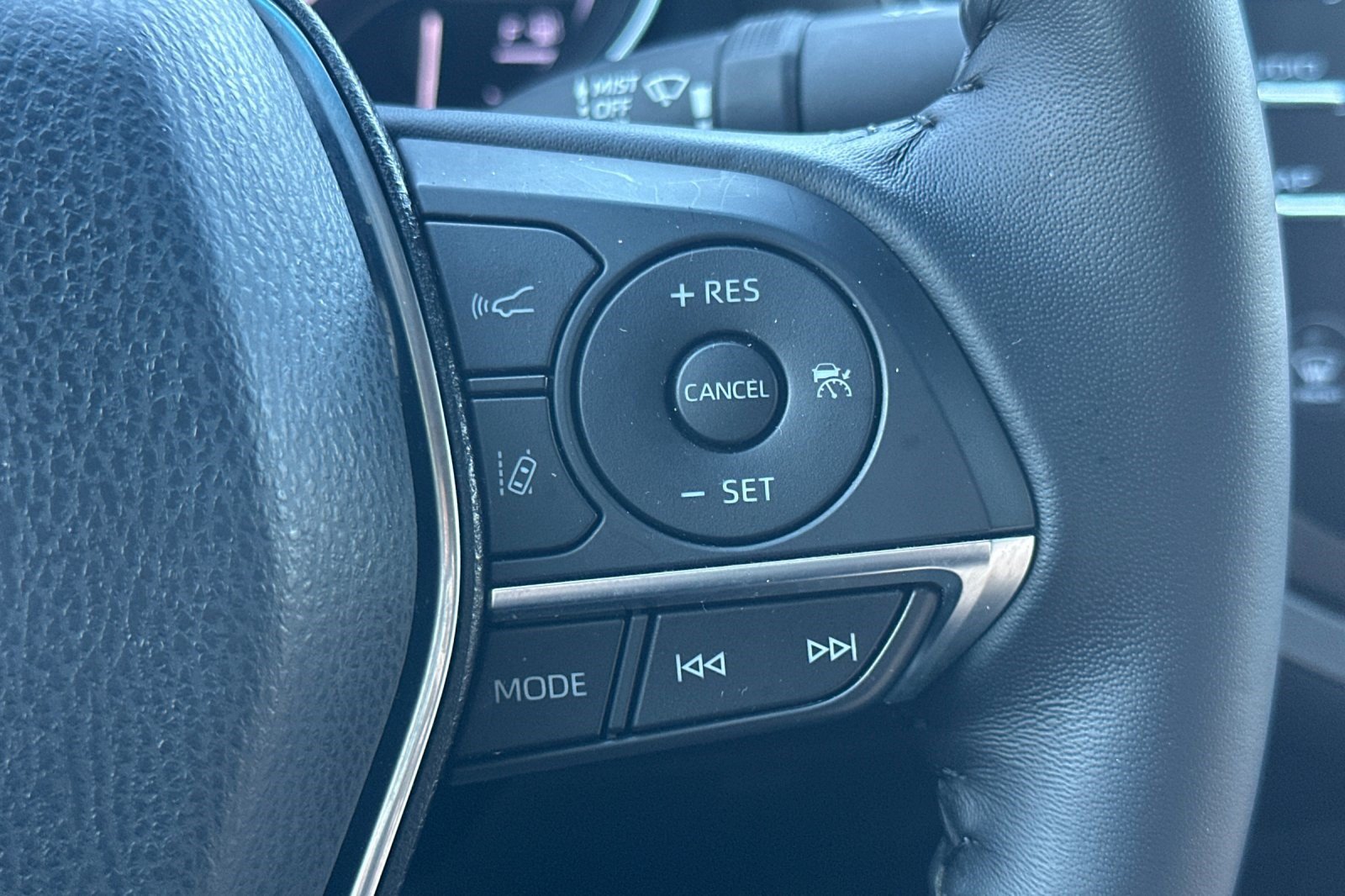 Used 2019 Toyota Camry XLE w/ Driver Assist Package FWD image 30