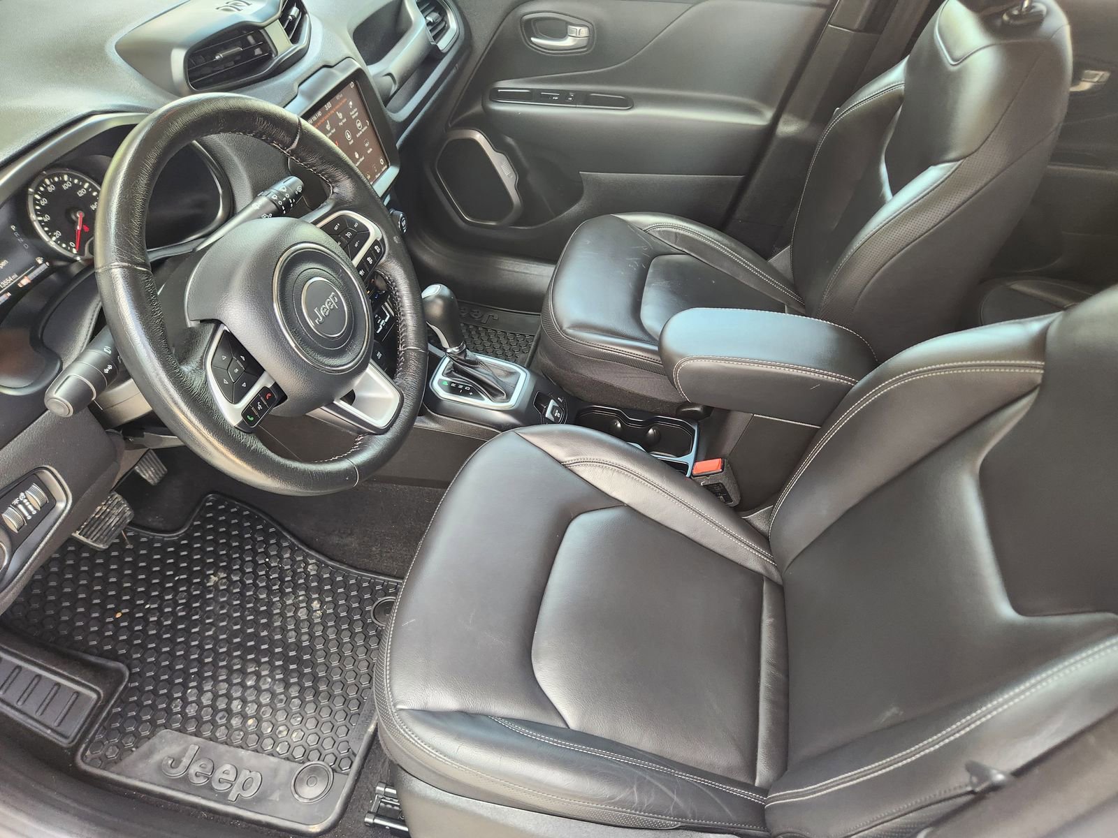Used 2023 Jeep Renegade Limited AWD/4WD image 15