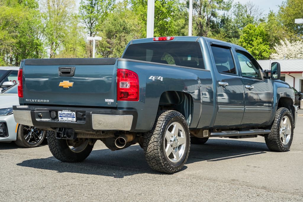 Used 2012 Chevrolet Silverado 2500 LT w/ Interior Plus Package AWD/4WD image 4