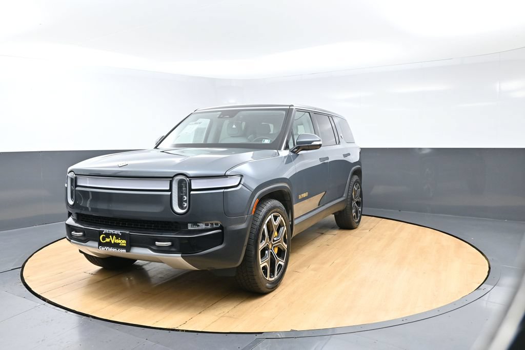 Used 2023 Rivian R1S Adventure Quad AWD/4WD image 5