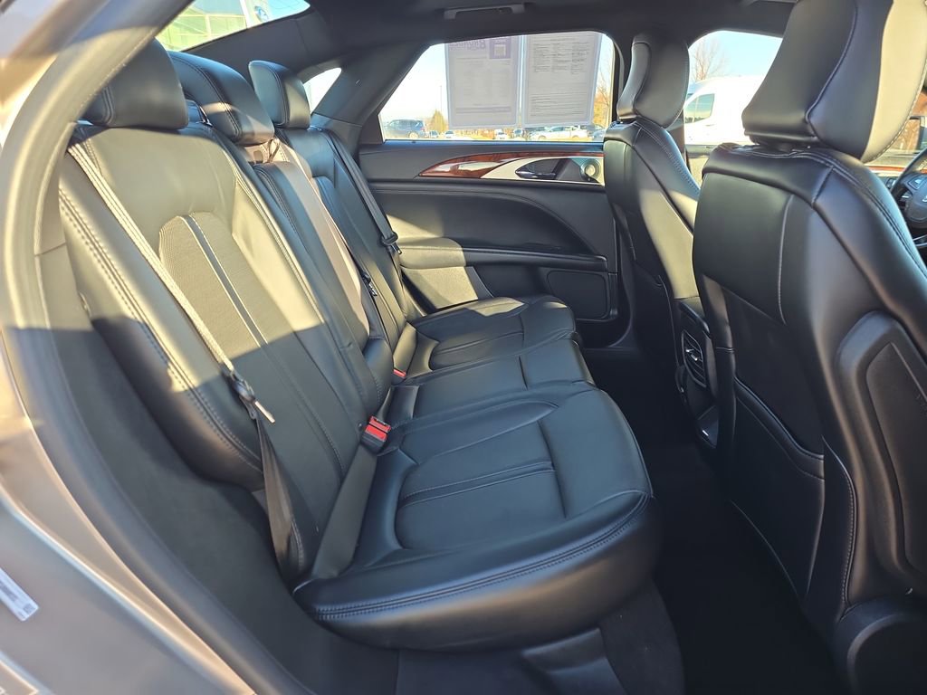 Used 2020 Lincoln MKZ Reserve image 35