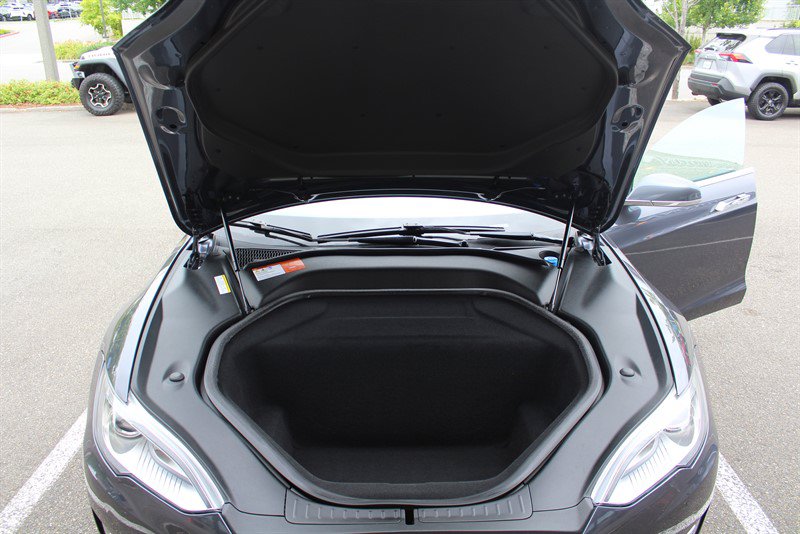 Used 2015 Tesla Model S 85D AWD/4WD image 34