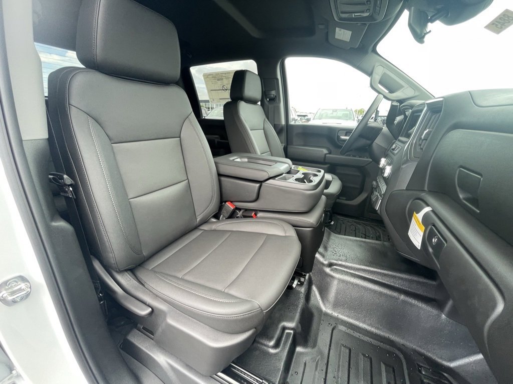 New 2025 GMC Sierra 2500 Pro w/ Convenience Package image 30