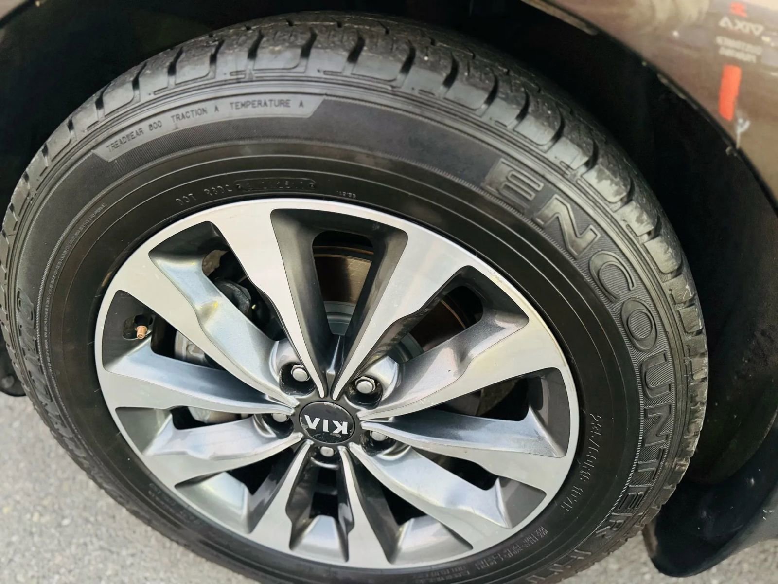 Used 2016 Kia Sedona SX image 20