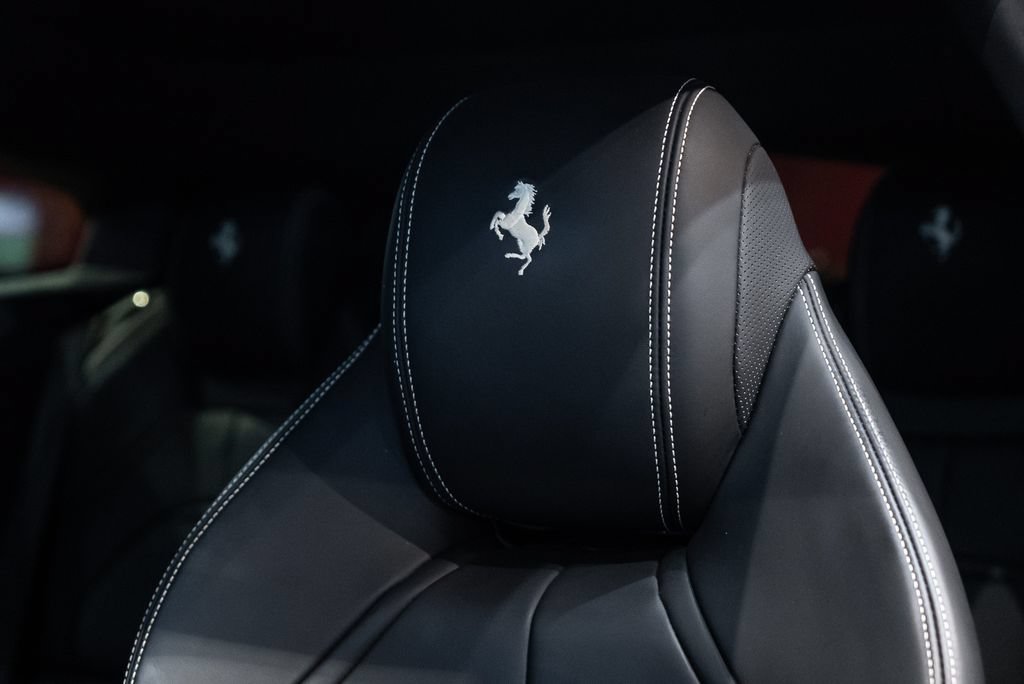 Certified 2019 Ferrari GTC4Lusso AWD/4WD image 6