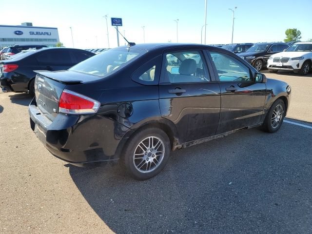 Used 2010 Ford Focus SE FWD image 7