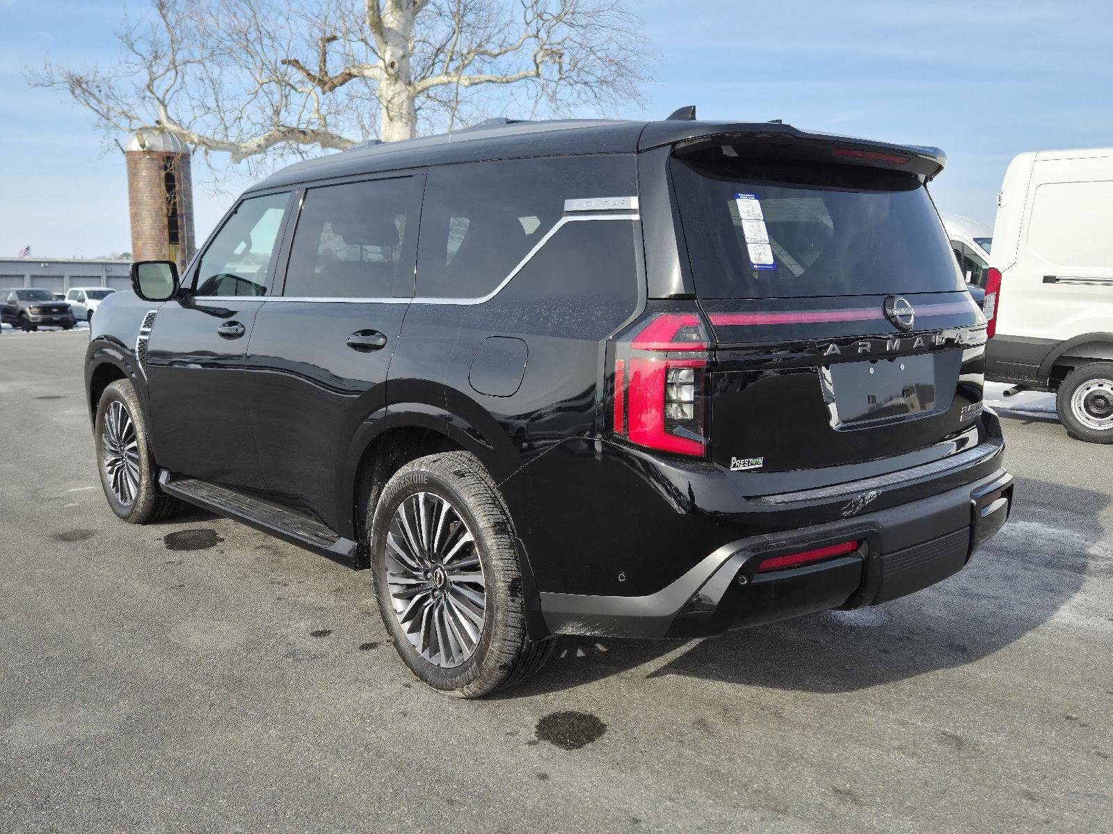 New 2025 Nissan Armada Platinum Reserve image 7