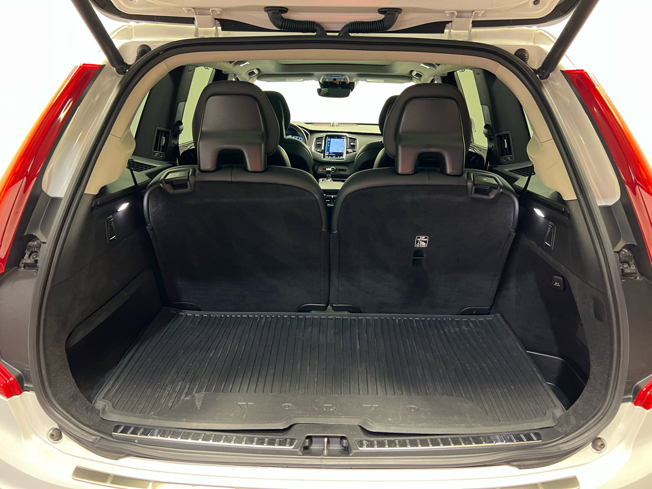 Used 2022 Volvo XC90 T6 Inscription w/ Advanced Package image 34