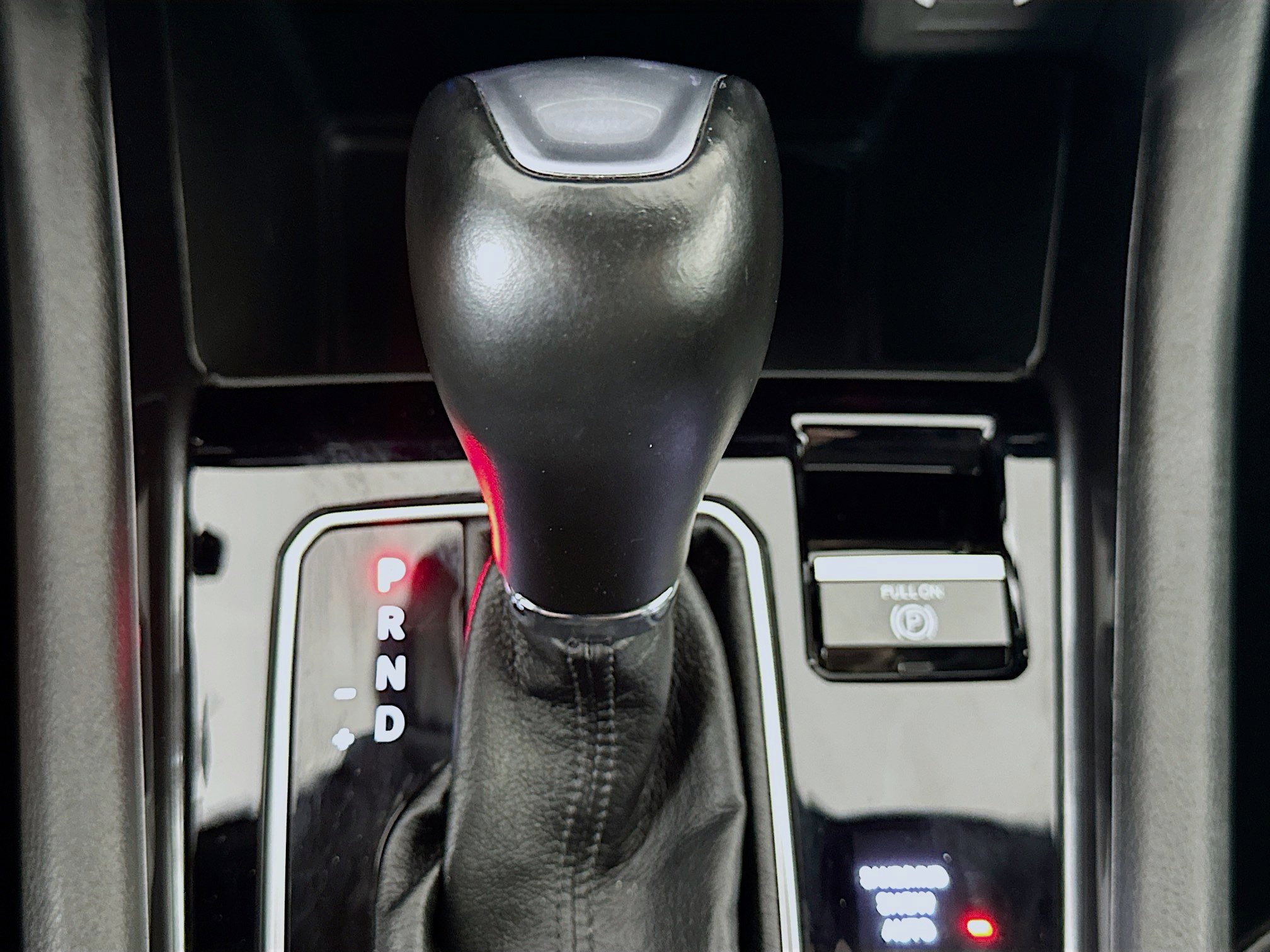 Used 2025 Jeep Compass Latitude image 25