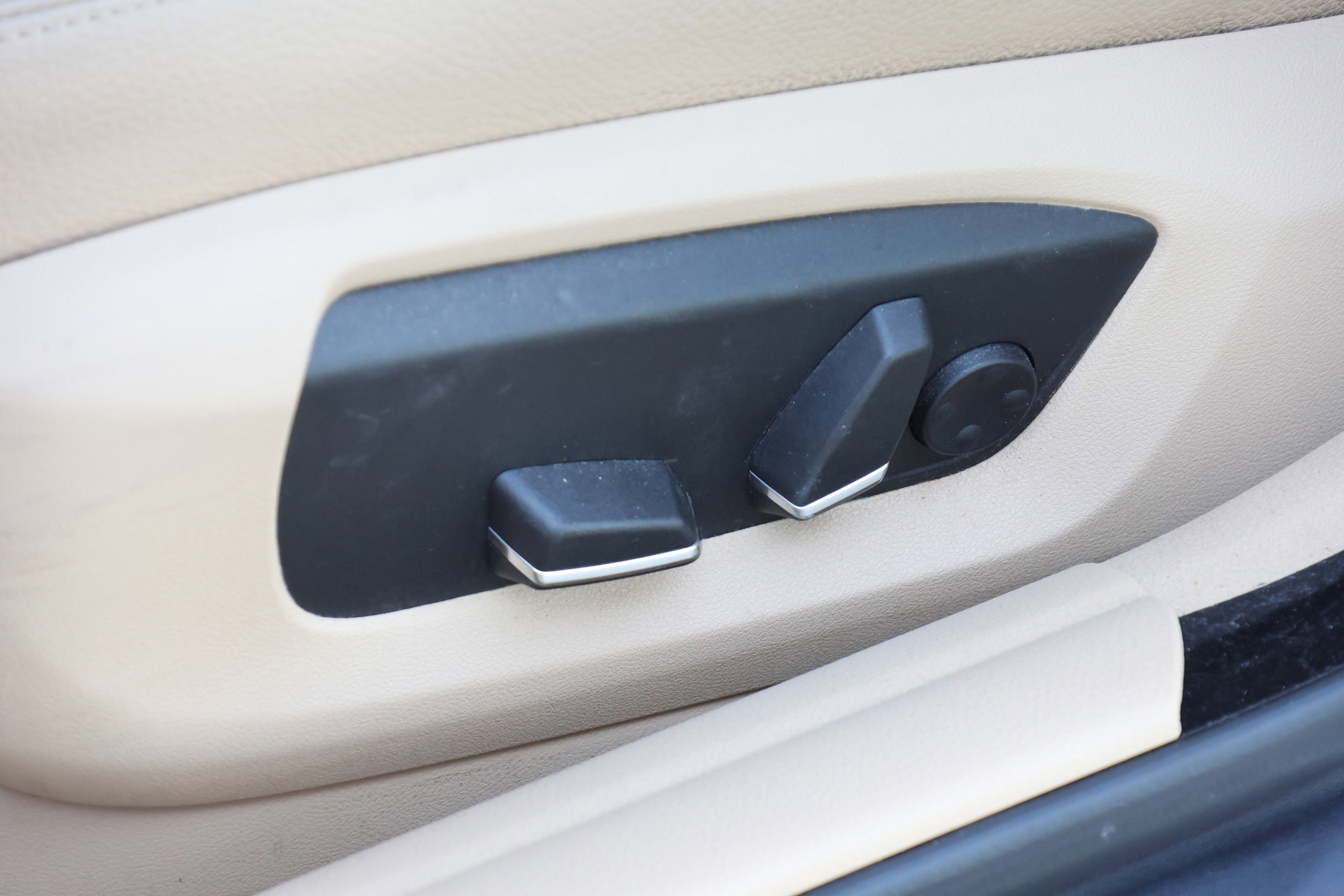 Used 2014 BMW 535d Sedan image 33