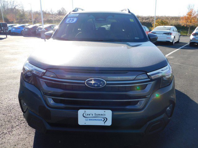 Used 2025 Subaru Forester Premium w/ Convenience Package #1 image 10