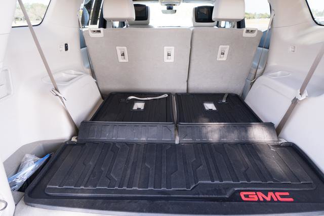 Used 2021 GMC Acadia Denali w/ Denali Technology Package image 41