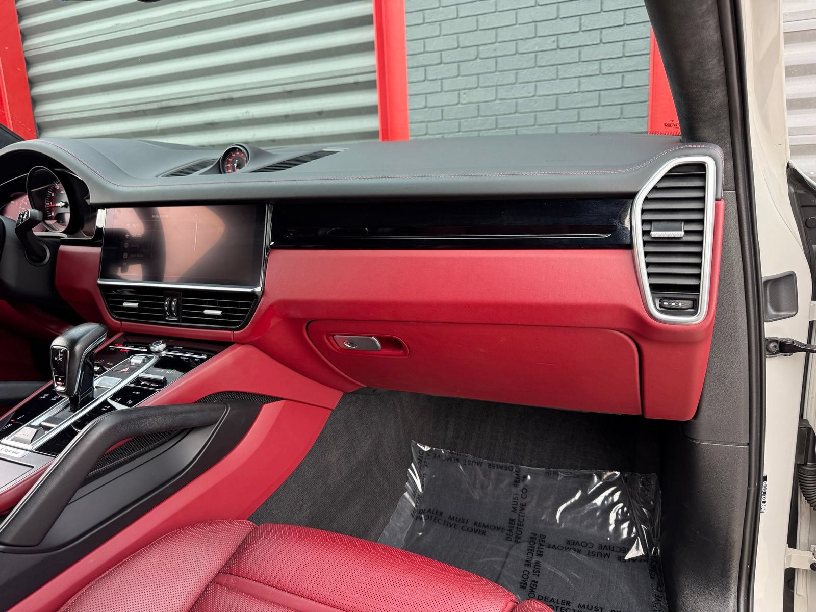 Used 2023 Porsche Cayenne GTS AWD/4WD image 29