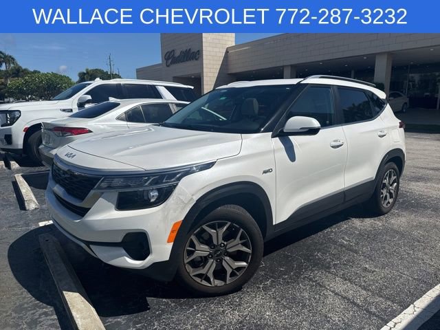 Used 2022 Kia Seltos EX image 1