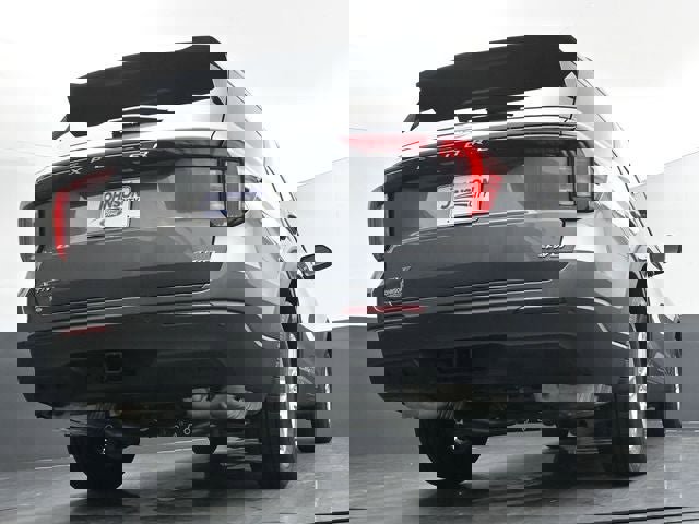 Used 2025 Ford Explorer Active image 32