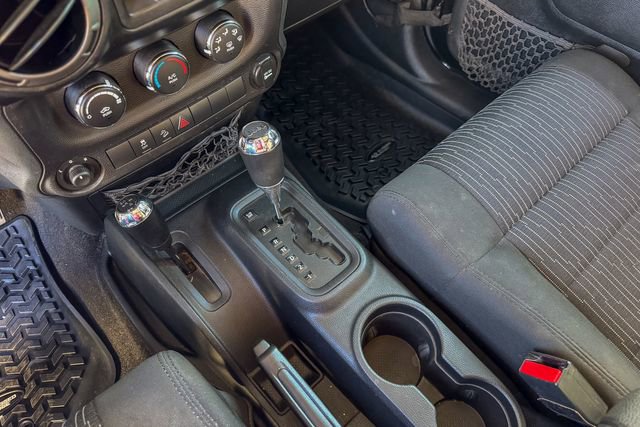 Used 2011 Jeep Wrangler Unlimited Sport image 34