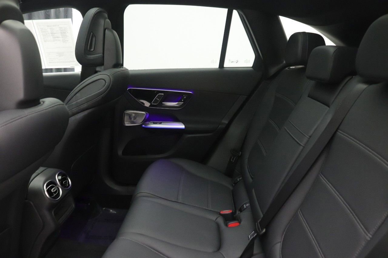 Used 2026 Mercedes-Benz GLC 300 image 34