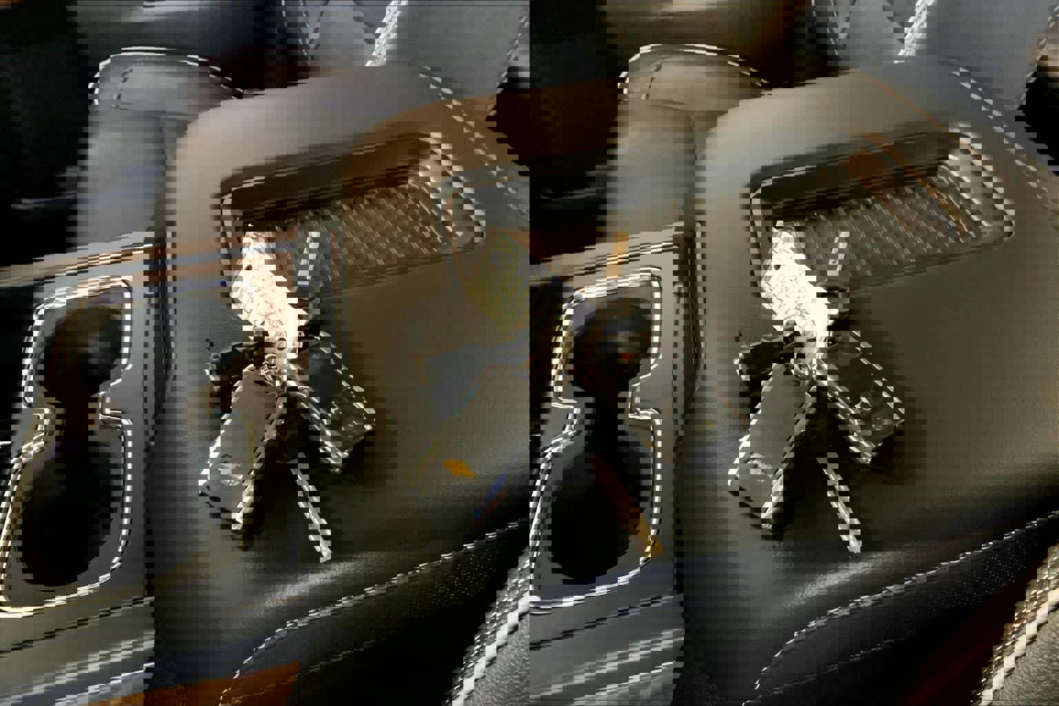 Used 2018 Chevrolet Silverado 1500 High Country image 14