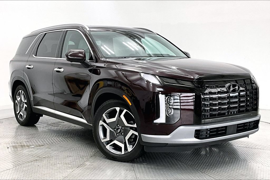 Used 2023 Hyundai Palisade Limited w/ Cargo Package AWD/4WD image 11