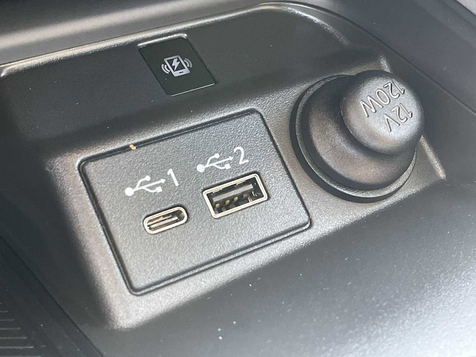 Used 2025 INFINITI QX50 Luxe AWD/4WD image 24