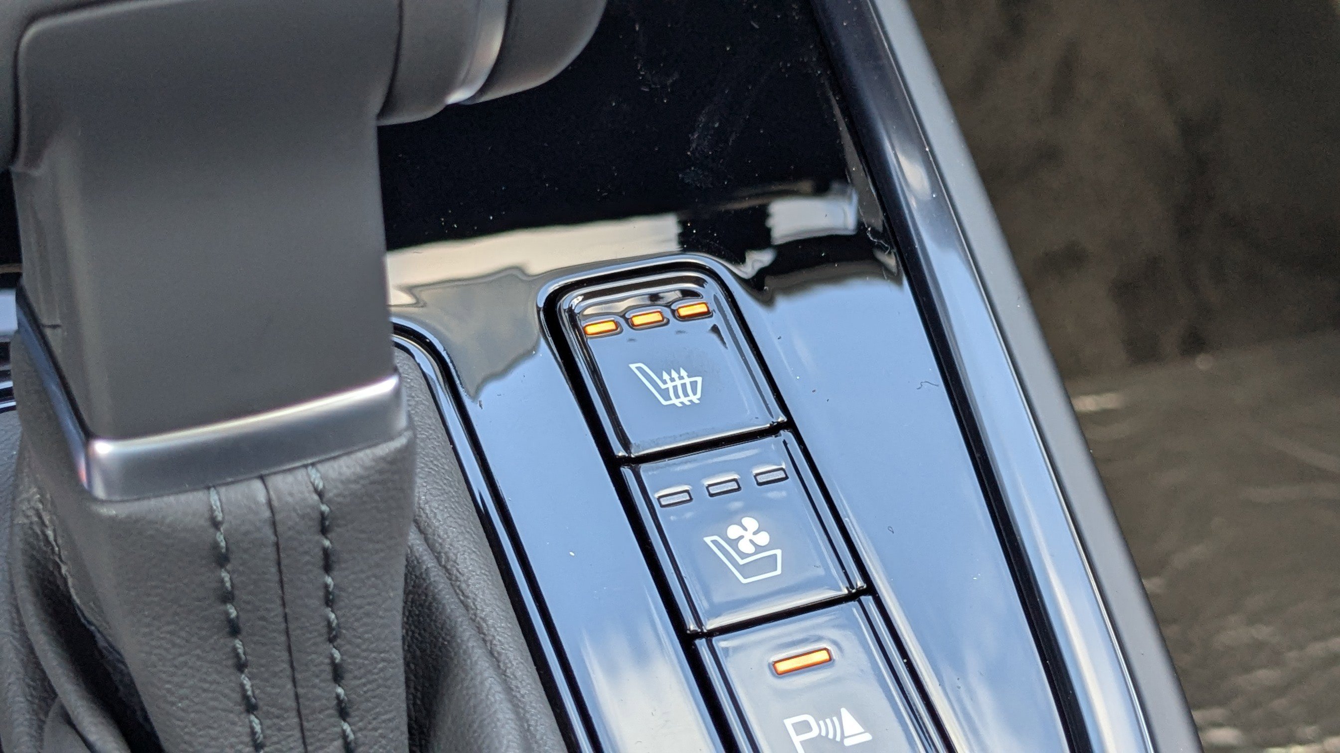 New 2025 Kia Niro SX image 29