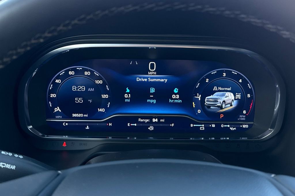 Certified 2024 Chevrolet Suburban Premier AWD/4WD image 32