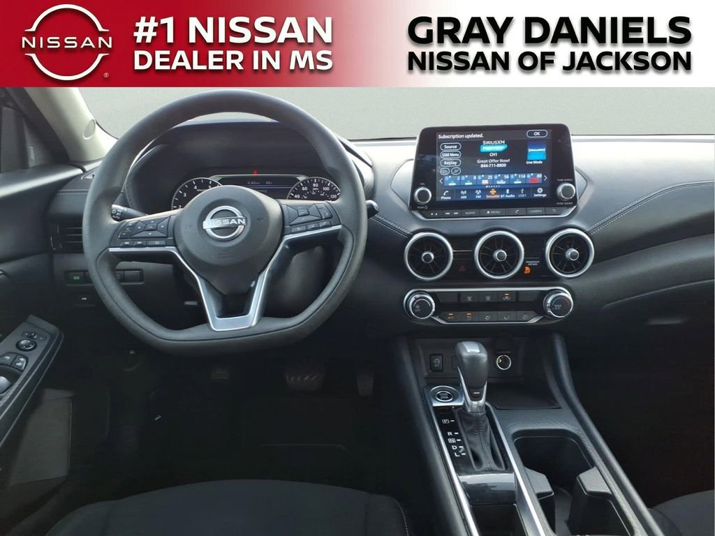 Used 2024 Nissan Sentra SV FWD image 8