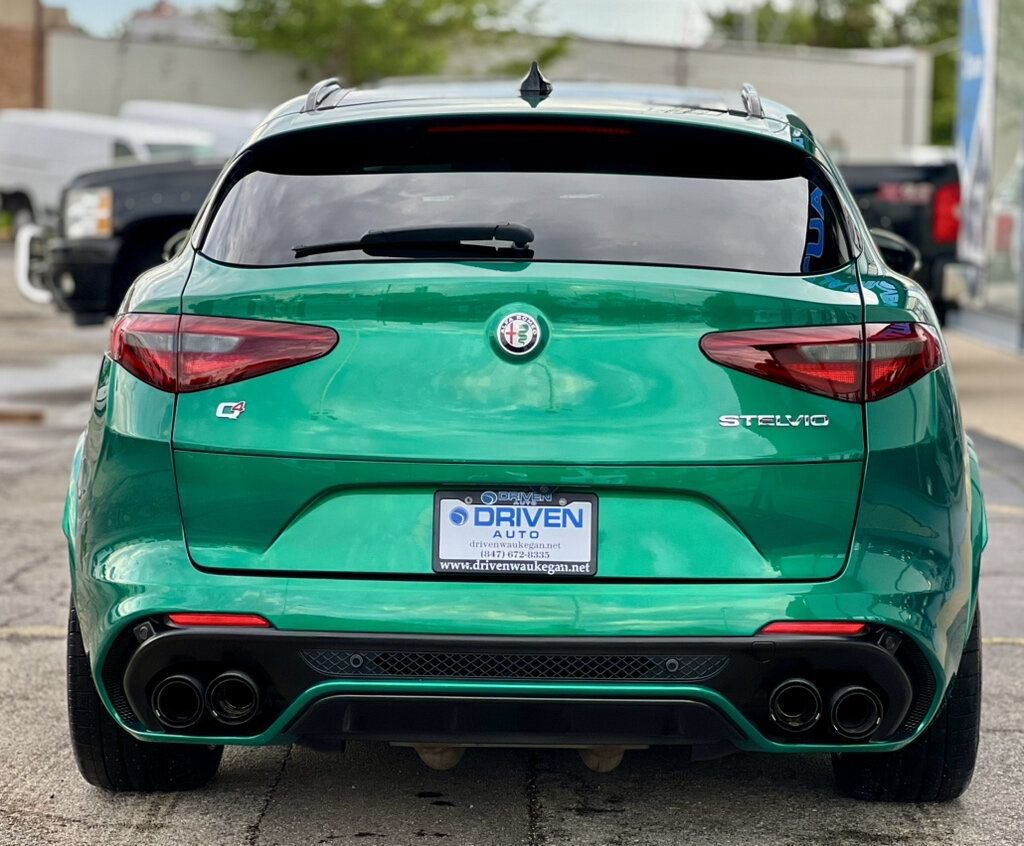 Used 2022 Alfa Romeo Stelvio Quadrifoglio w/ Active Assist Plus Package AWD/4WD image 51