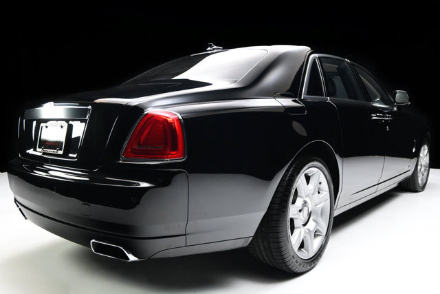 Used 2012 Rolls-Royce Ghost RWD image 30