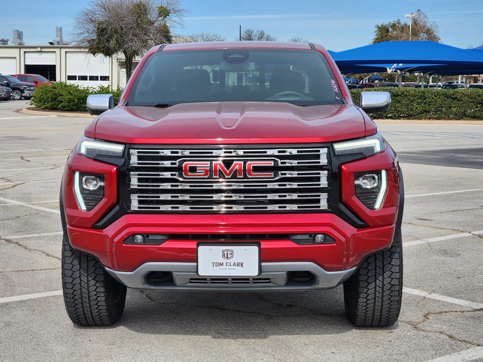 Certified 2025 GMC Canyon Denali image 31