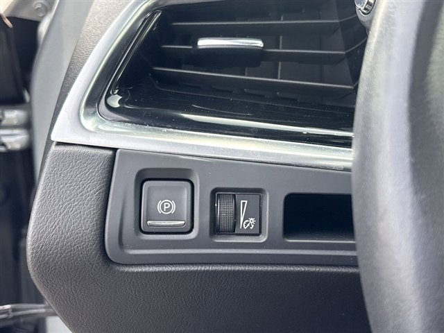 Used 2023 Cadillac XT6 Premium Luxury AWD/4WD image 18