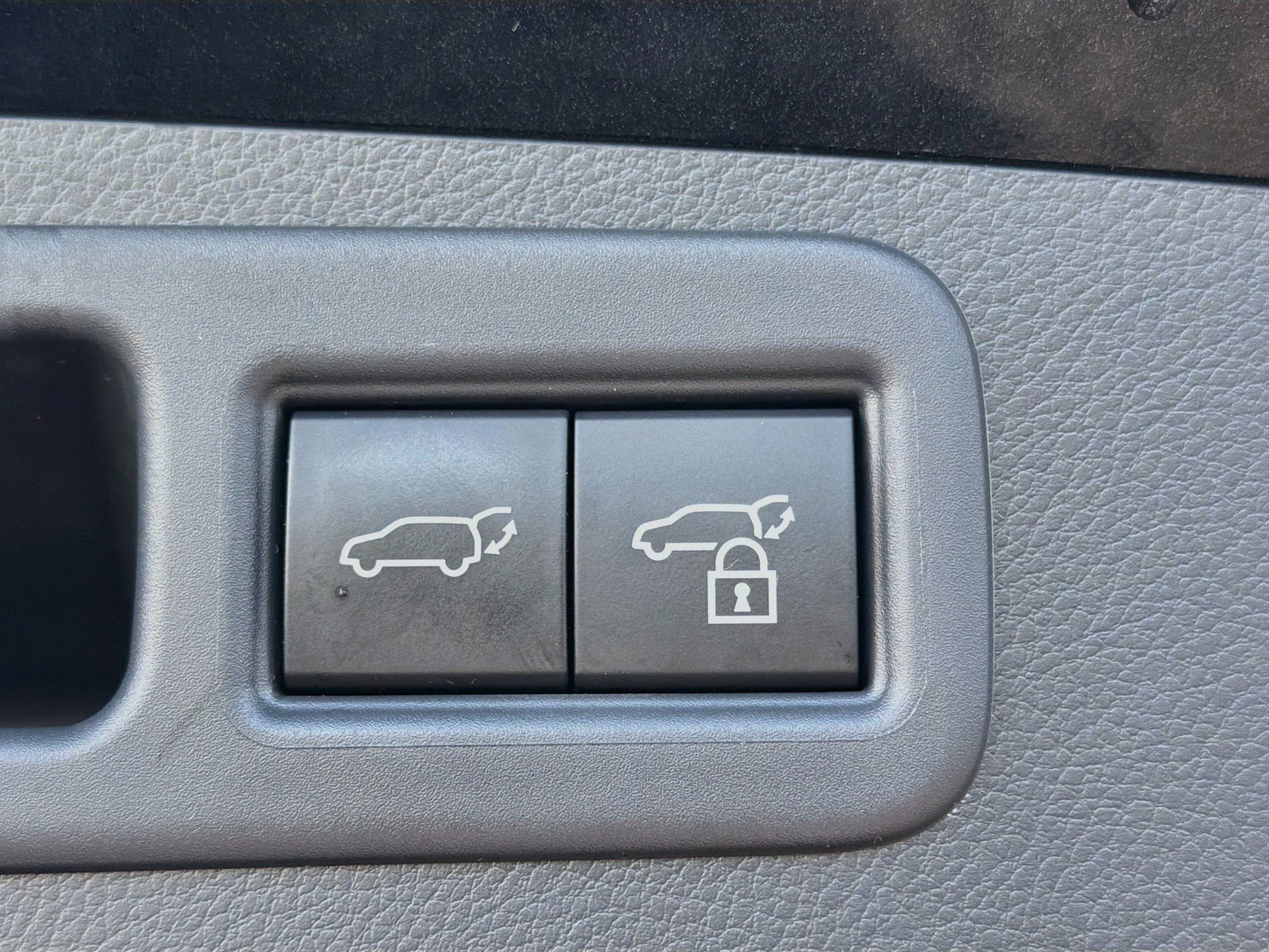 Used 2024 Lexus RX 350 Premium w/ Cold Area Package FWD image 13