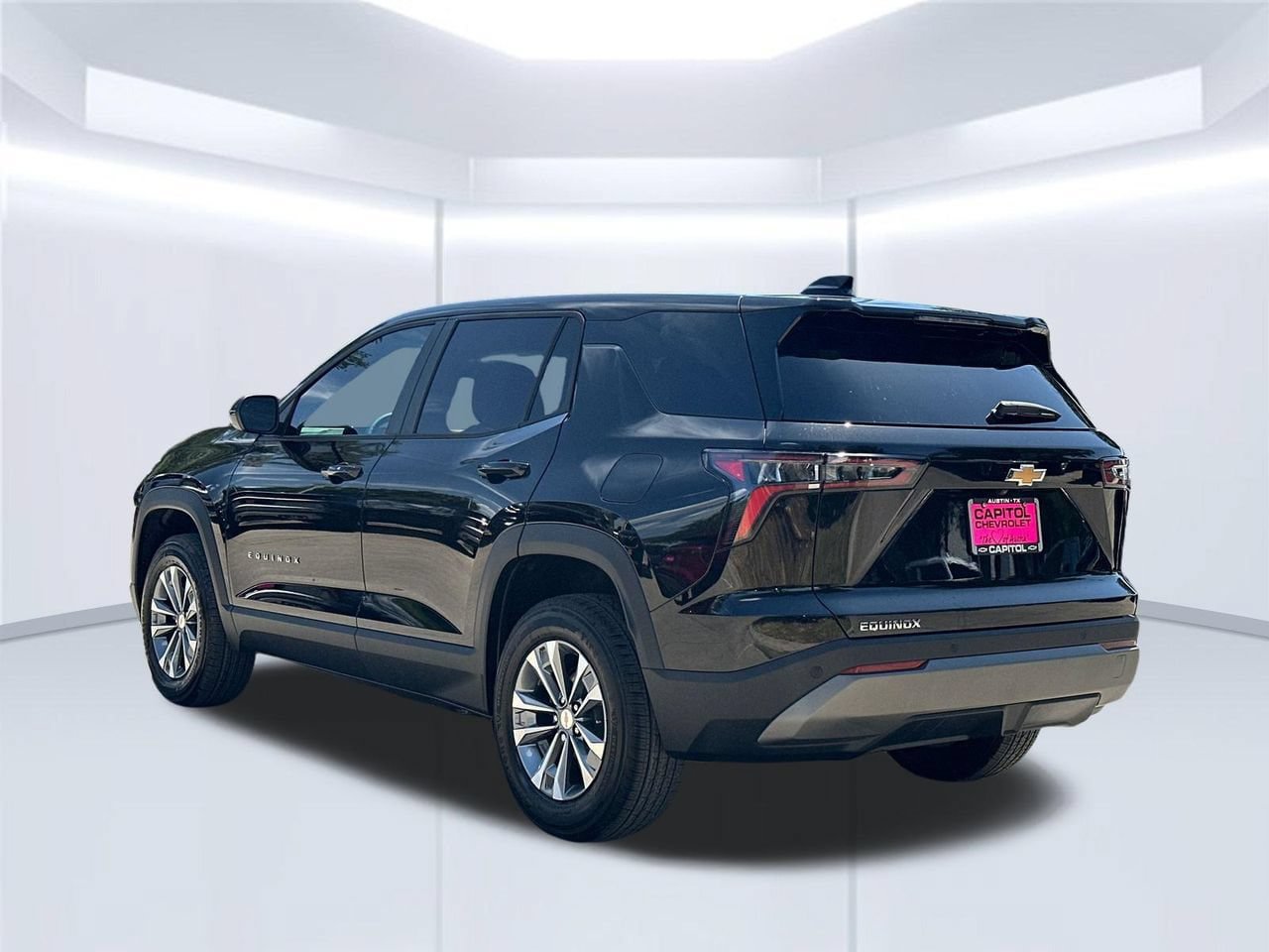 New 2027 Chevrolet Equinox LT FWD image 3