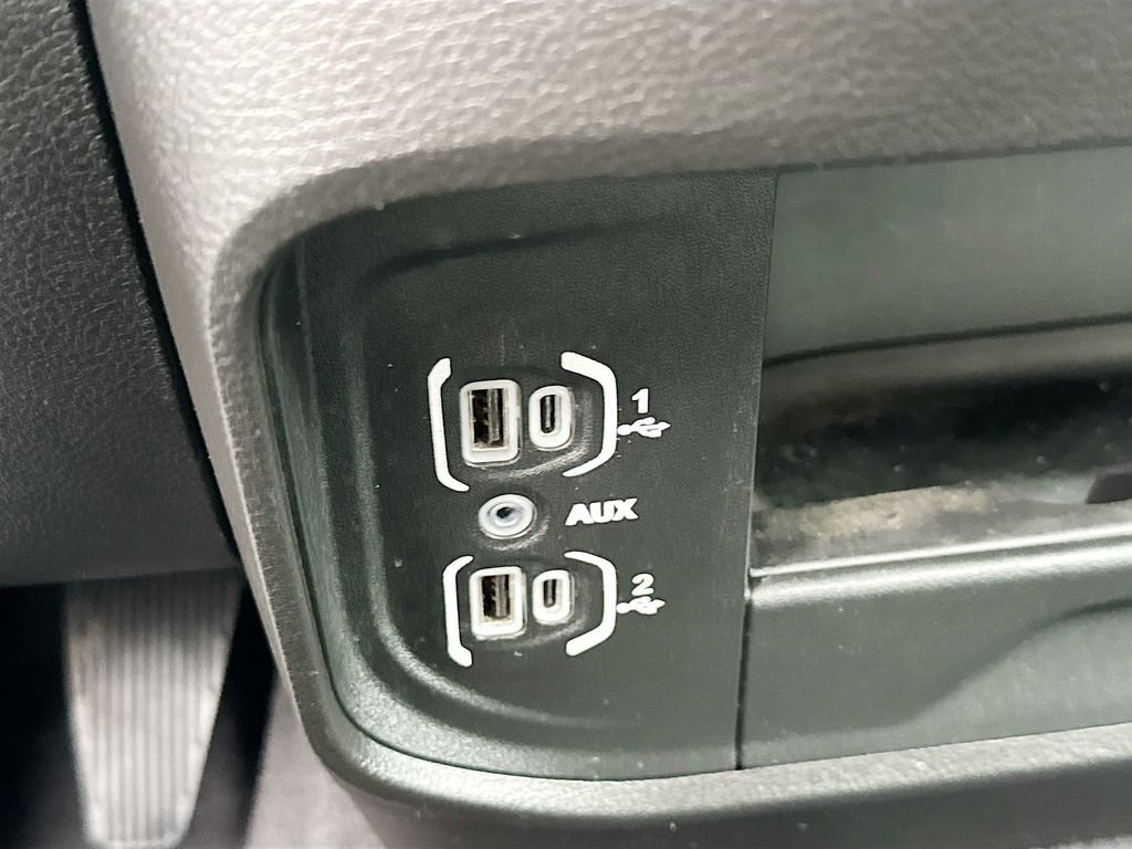 Used 2024 RAM 2500 Big Horn image 17