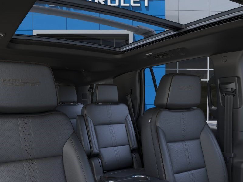 New 2026 Chevrolet Tahoe High Country AWD/4WD image 24