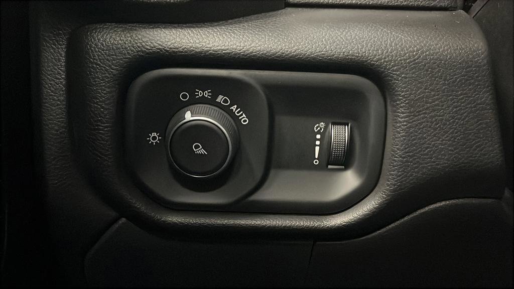 Used 2023 RAM 2500 Tradesman image 29